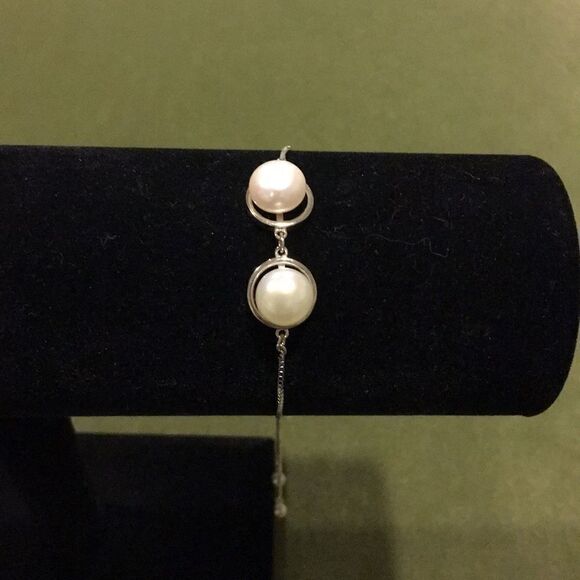 Adjustable Sterling Silver Pearl Bracelet NEW - Picture 1 of 3